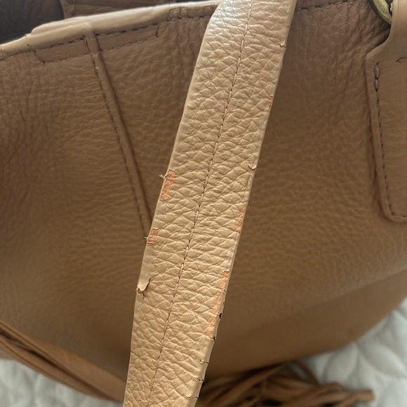 Y2k Etienne Aigner leather camel tote shoulder bag 17”up width x10”inches tall - Picture 6 of 15